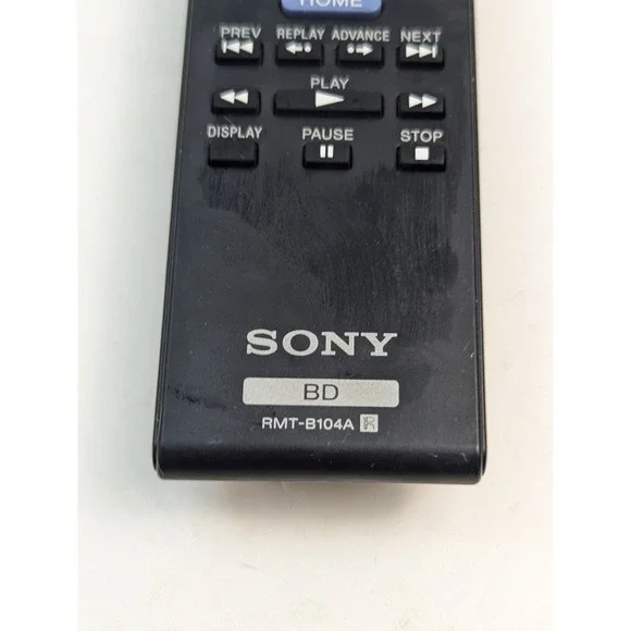 Sony RMT-B104A Blu-Ray DVDโ Remote Control Genuine Tested - Picture 2 of 4